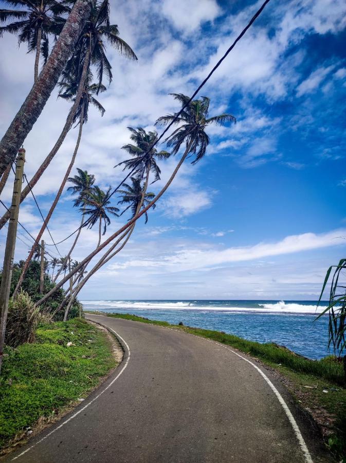 Nil Diya Beach Resort Matara Exterior photo